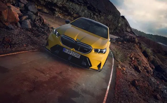 BMW M5 (G90)-0