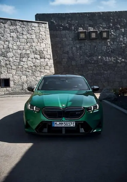 BMW M5 (G90)-3