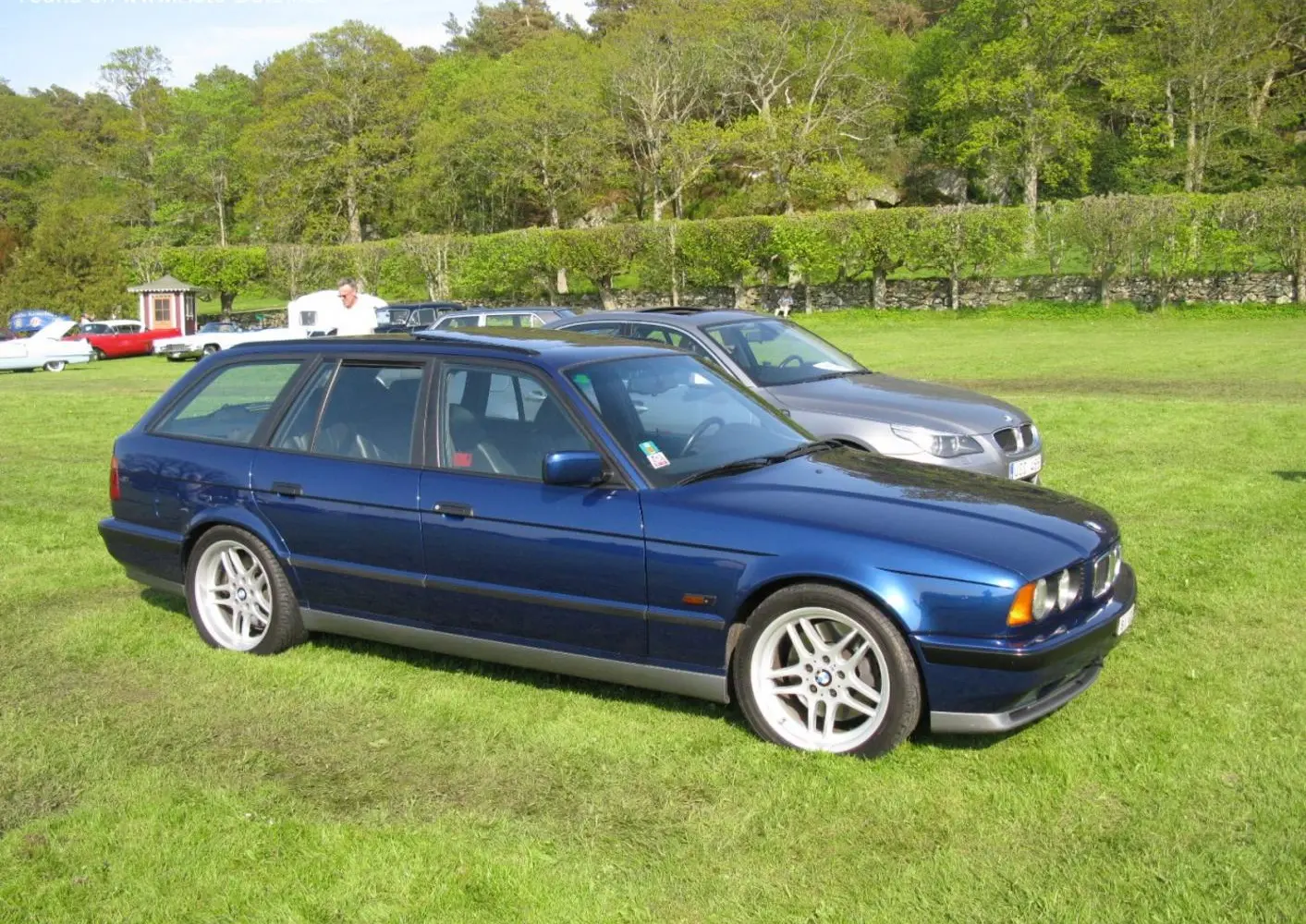 BMW M5 Touring (E34)-4