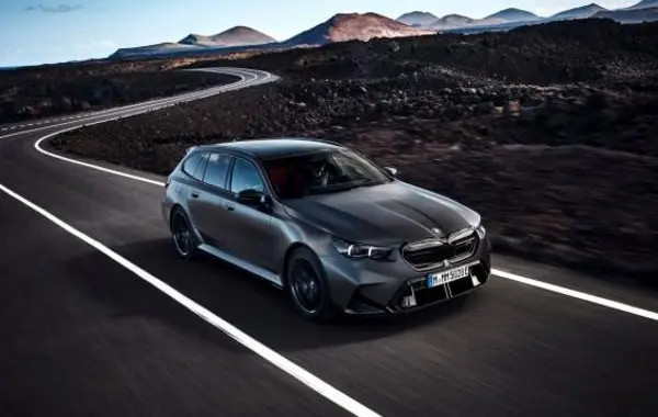 BMW M5 Touring (G99)
