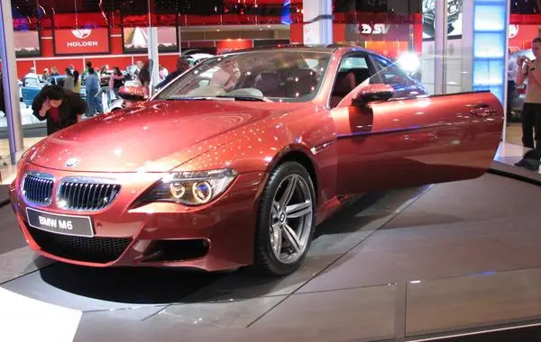 BMW M6 (E63)-5