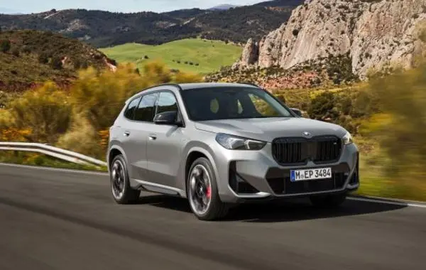 BMW X1 (U11)-7