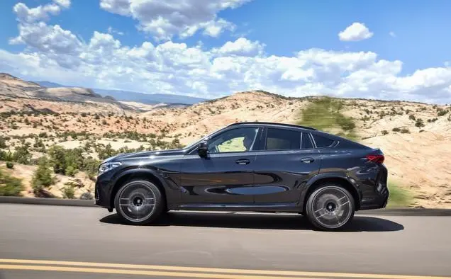 BMW X6 M (F96)-10