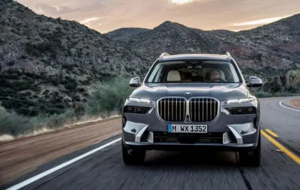 BMW X7 (G07, facelift 2022)-5