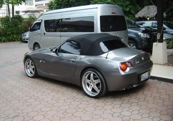 BMW Z4 (E85)-5