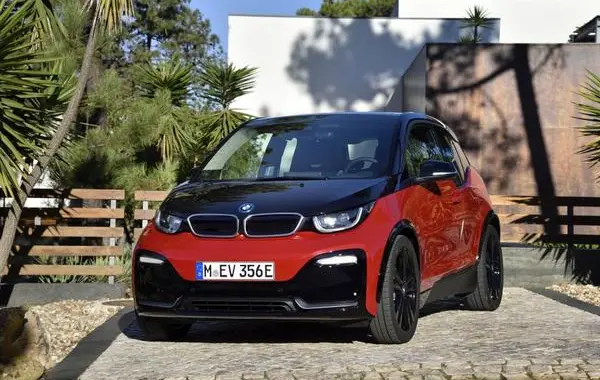 BMW i3s (l01)-0