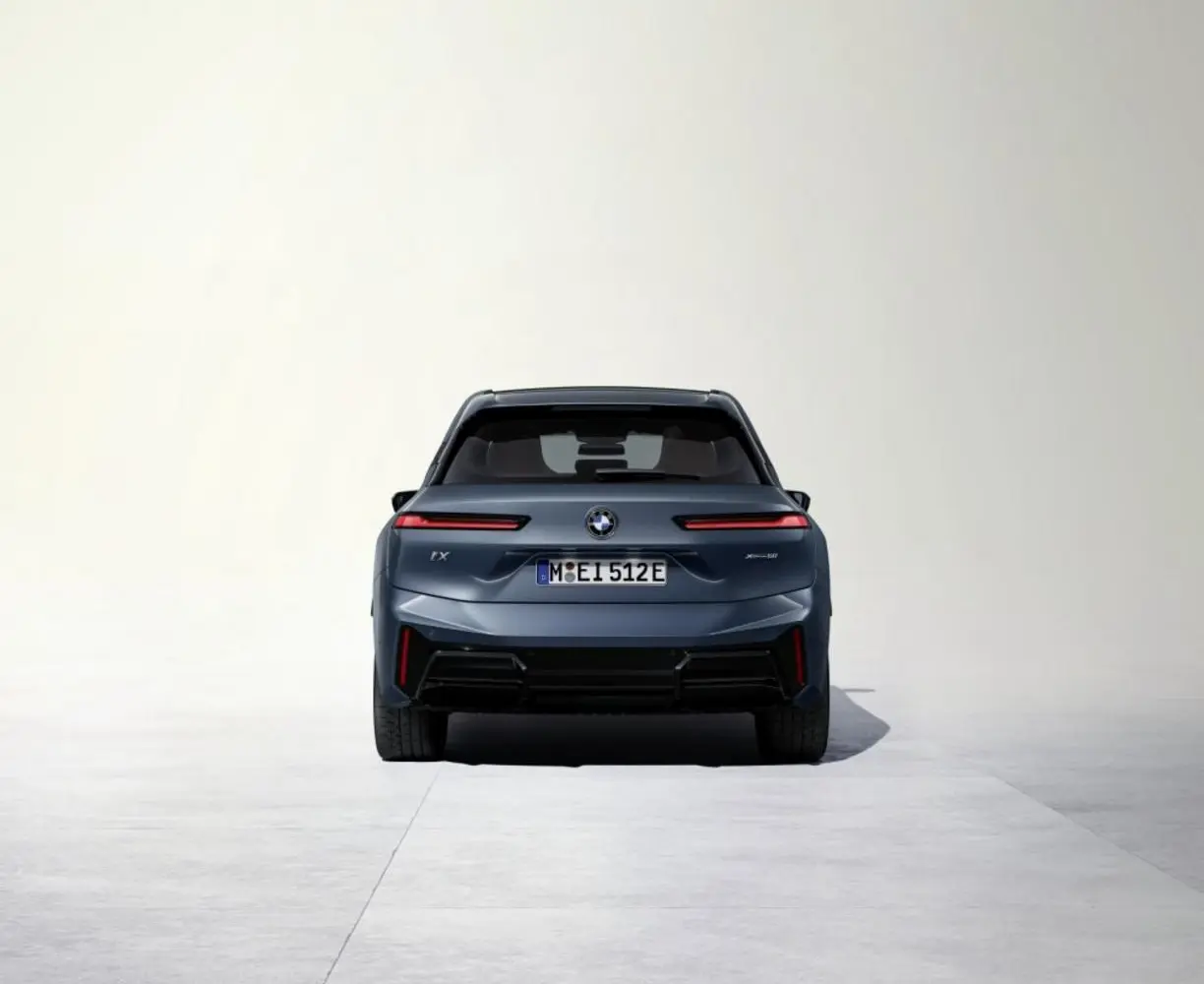 BMW iX (i20 LCI, facelift 2025)-8