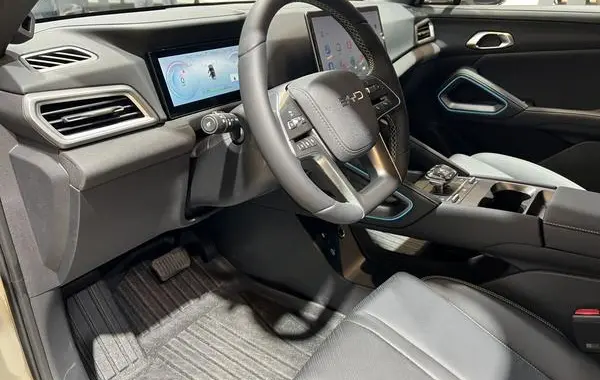 BYD Atto 2-3