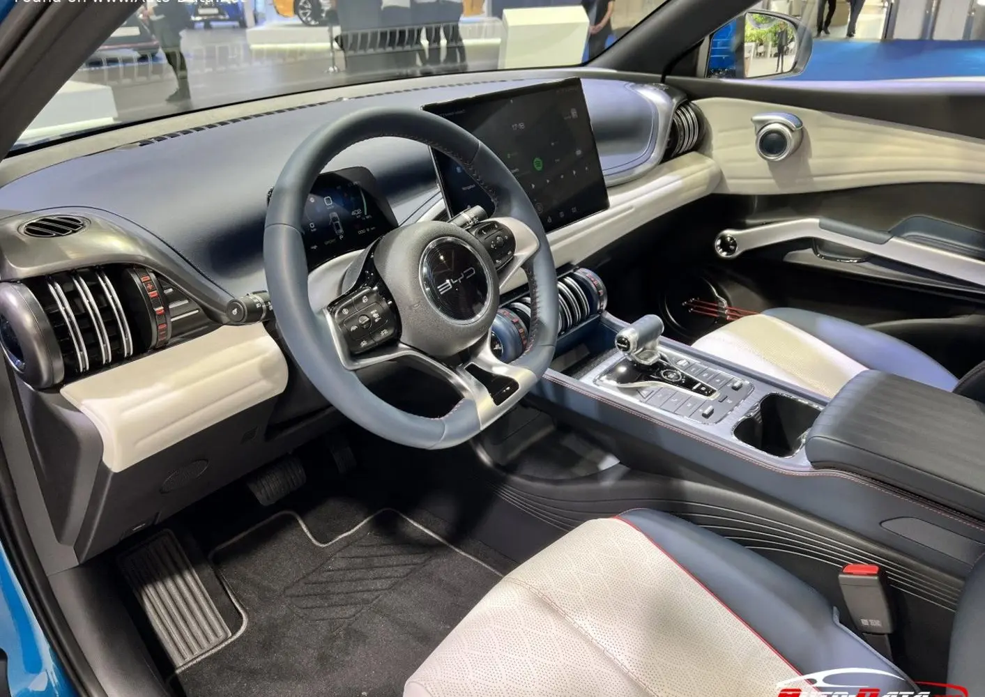 BYD Atto 3-7