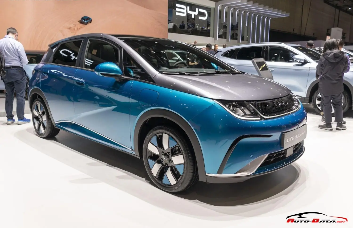 BYD Dolphin-7