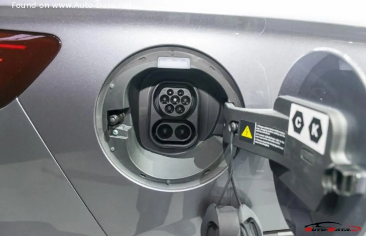 BYD Seal U-4