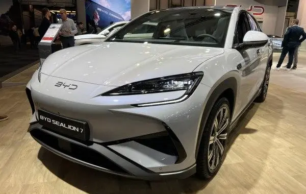 BYD Sealion 7-6