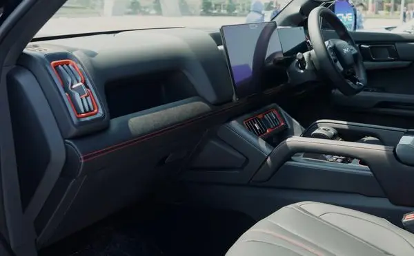 BYD Shark 6-7