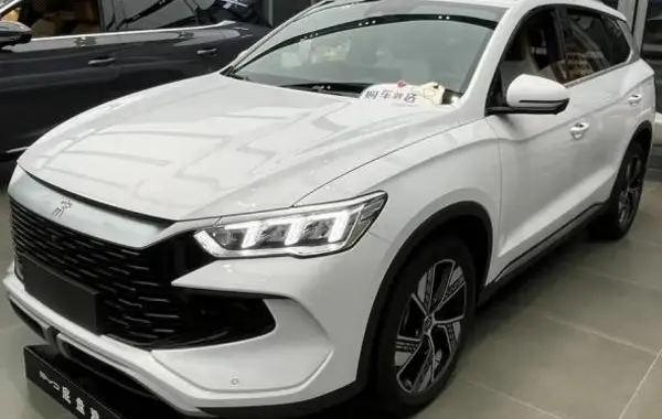BYD Song Pro (facelift 2023)