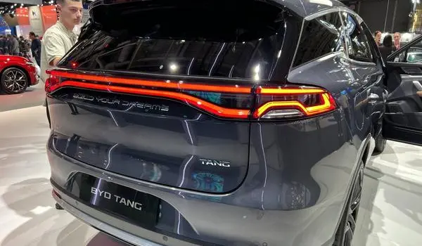 BYD Tang II (facelift 2021)-4