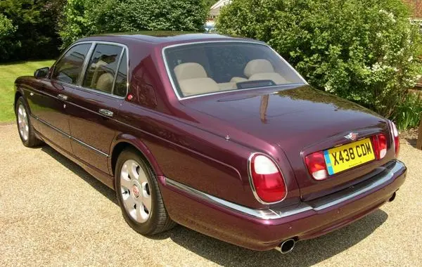 Bentley Arnage I-1