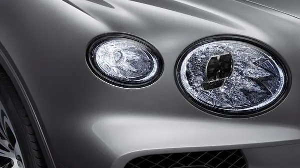 Bentley Bentayga (facelift 2020)-1