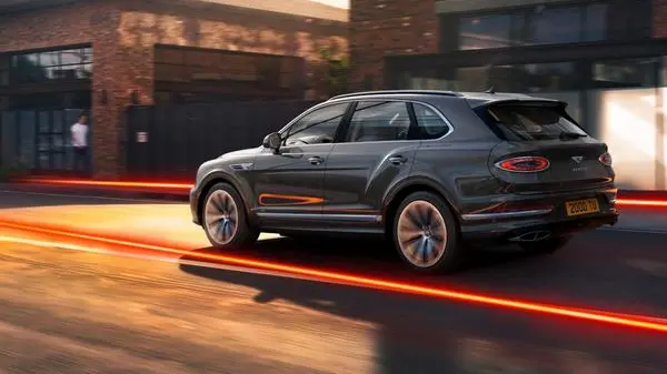 Bentley Bentayga (facelift 2020)-0