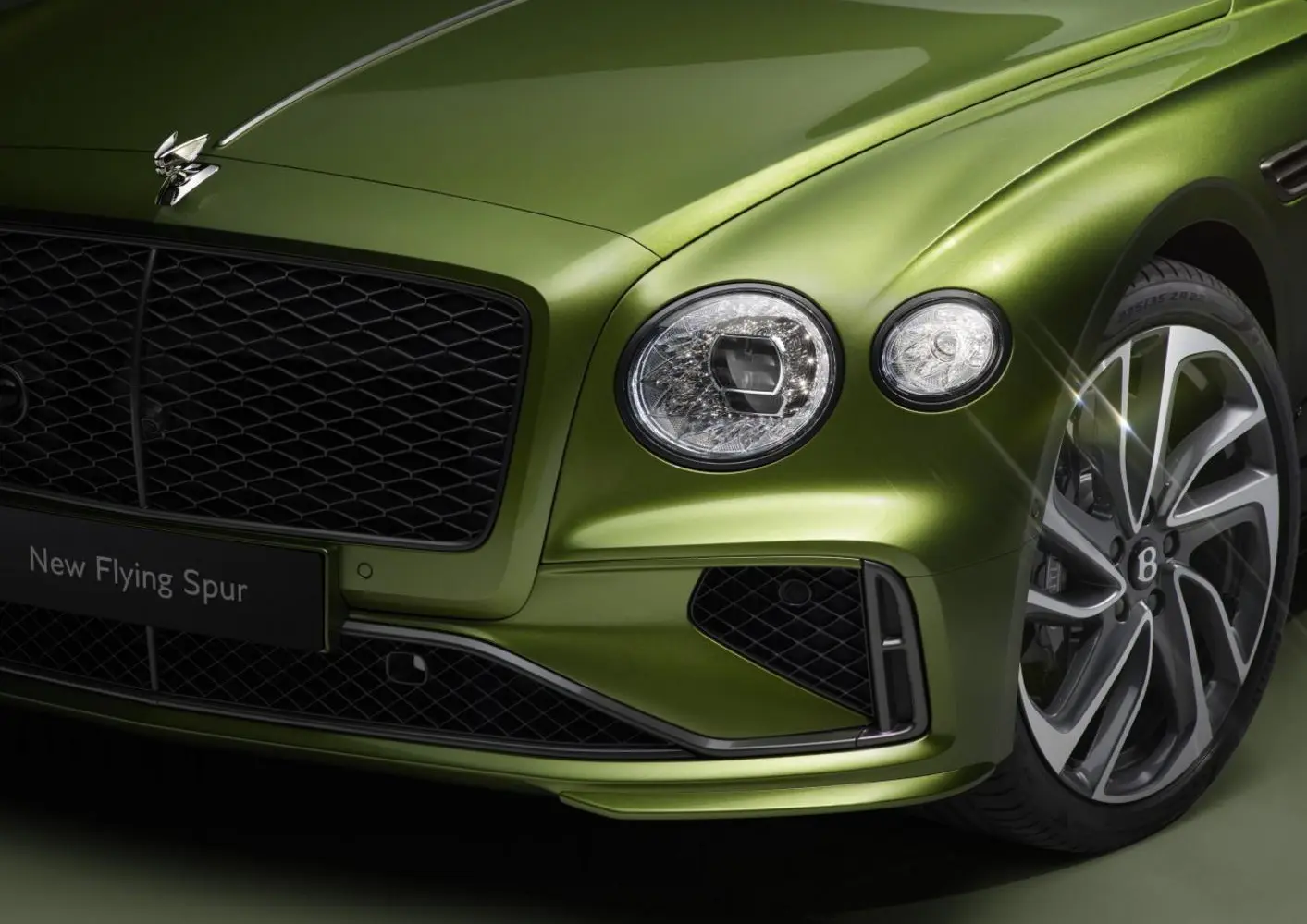 Bentley Flying Spur IV-5