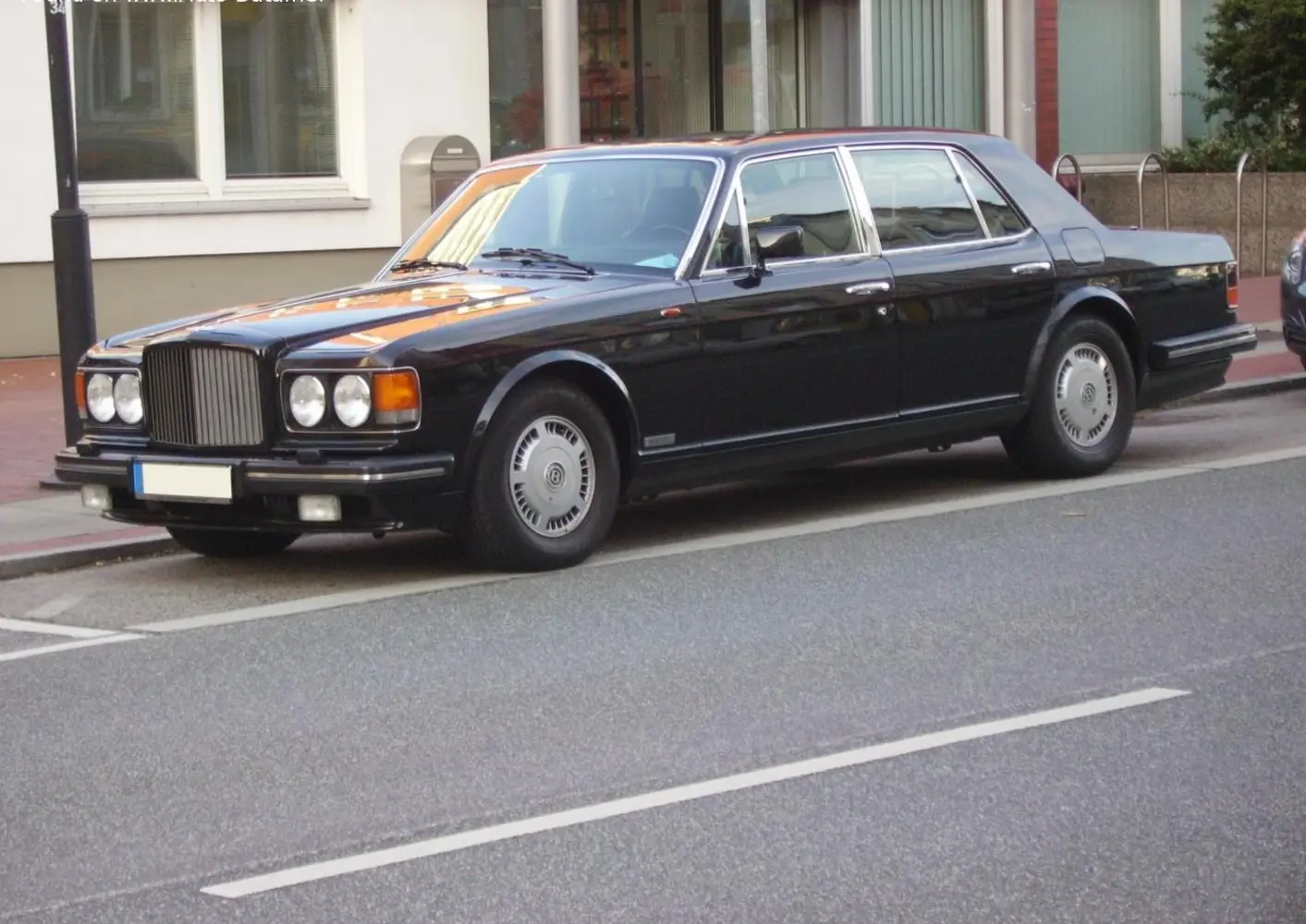 Bentley Turbo R-16