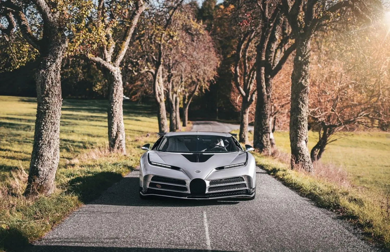 Bugatti Centodieci-5