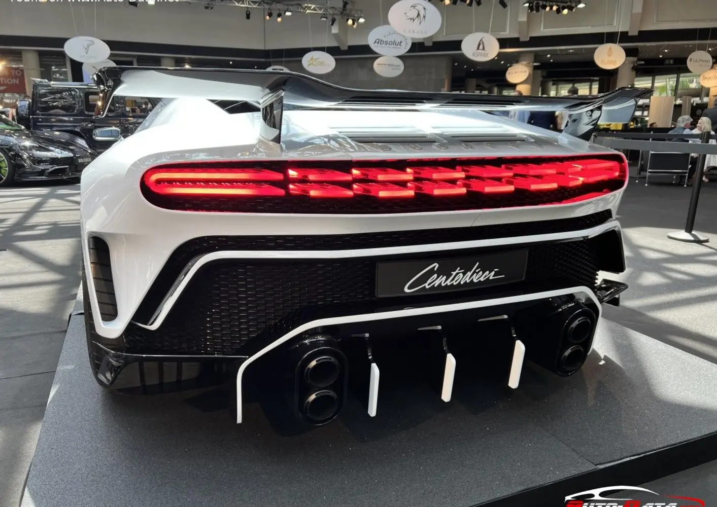 Bugatti Centodieci-4