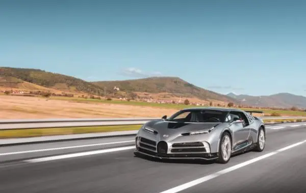 Bugatti Centodieci