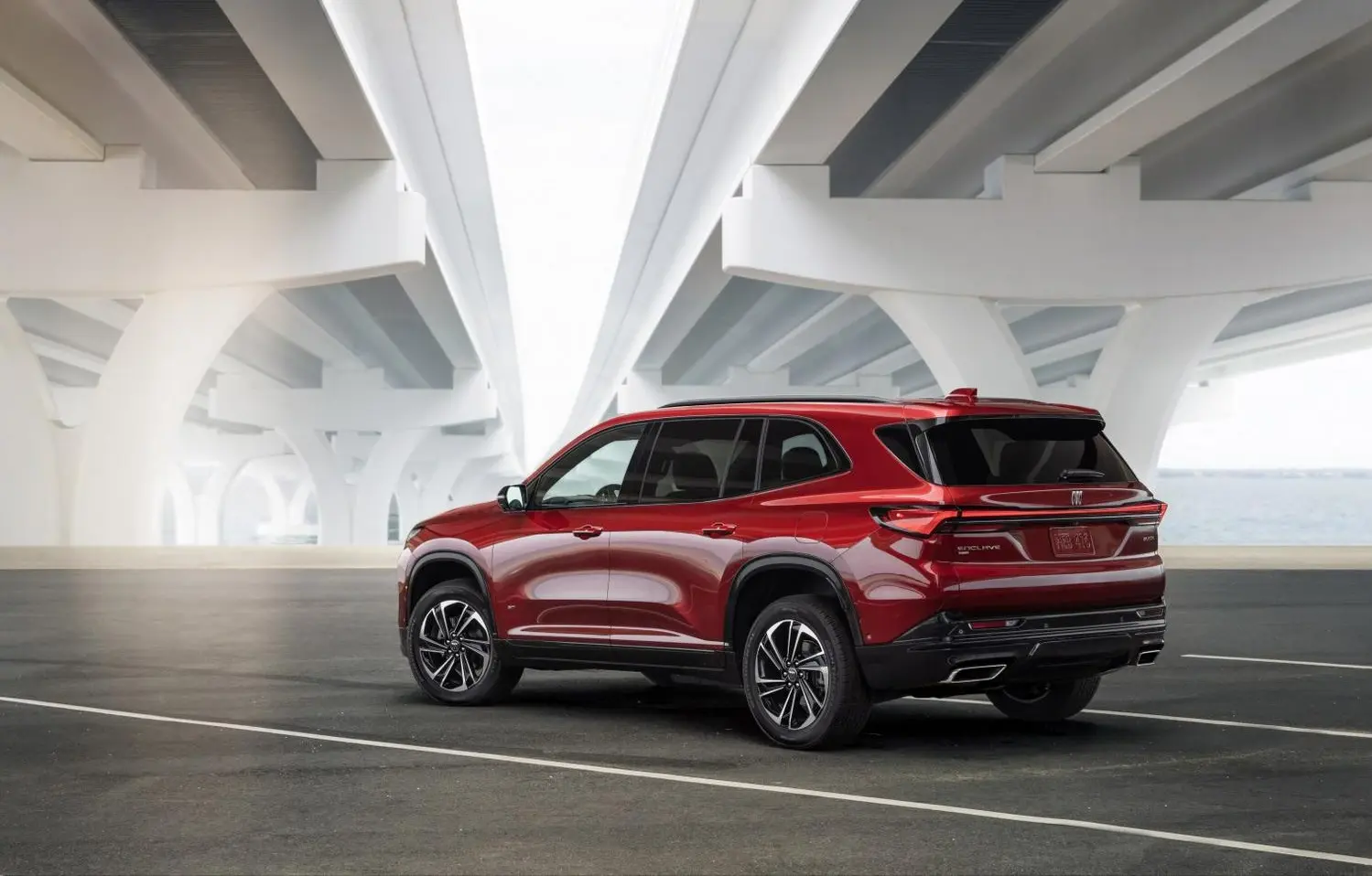 Buick Enclave III-18