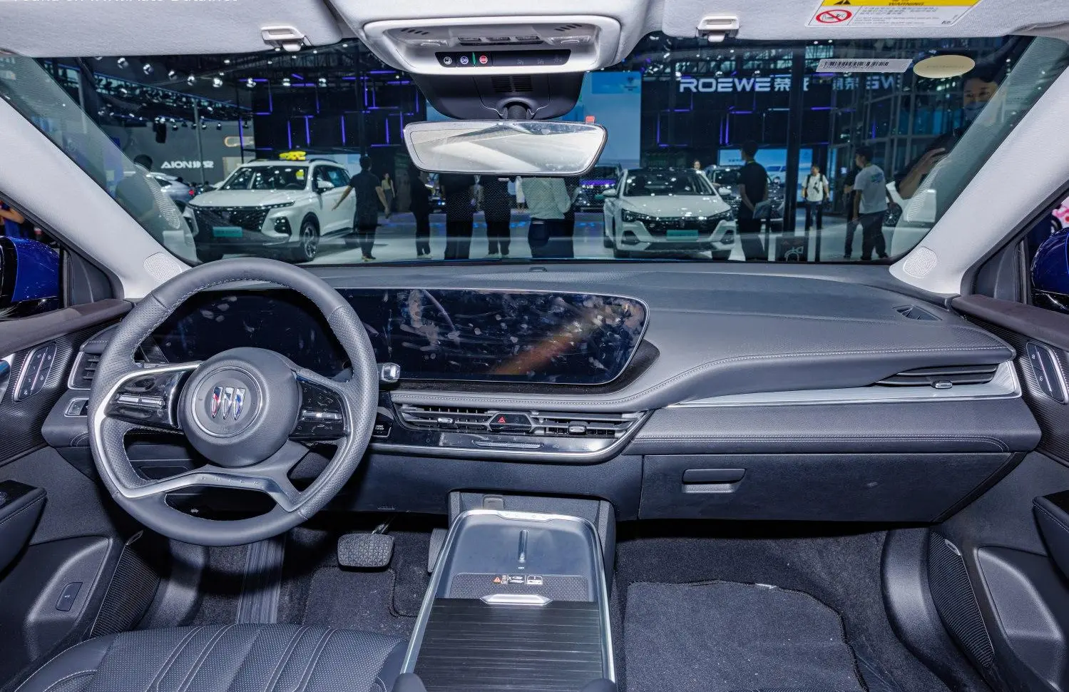 Buick LaCrosse IV-1