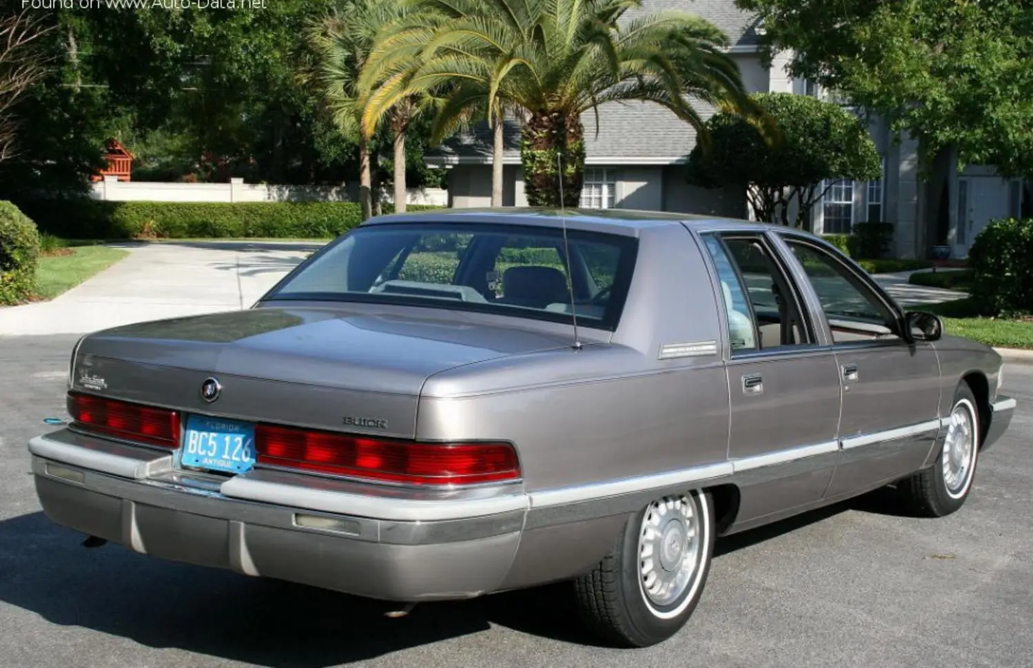 Buick Roadmaster-1