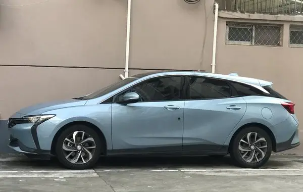 Buick Velite 6 (facelift 2021)-1