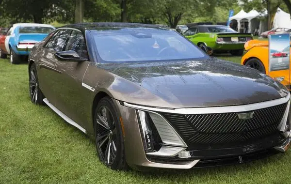 Cadillac CELESTIQ-7