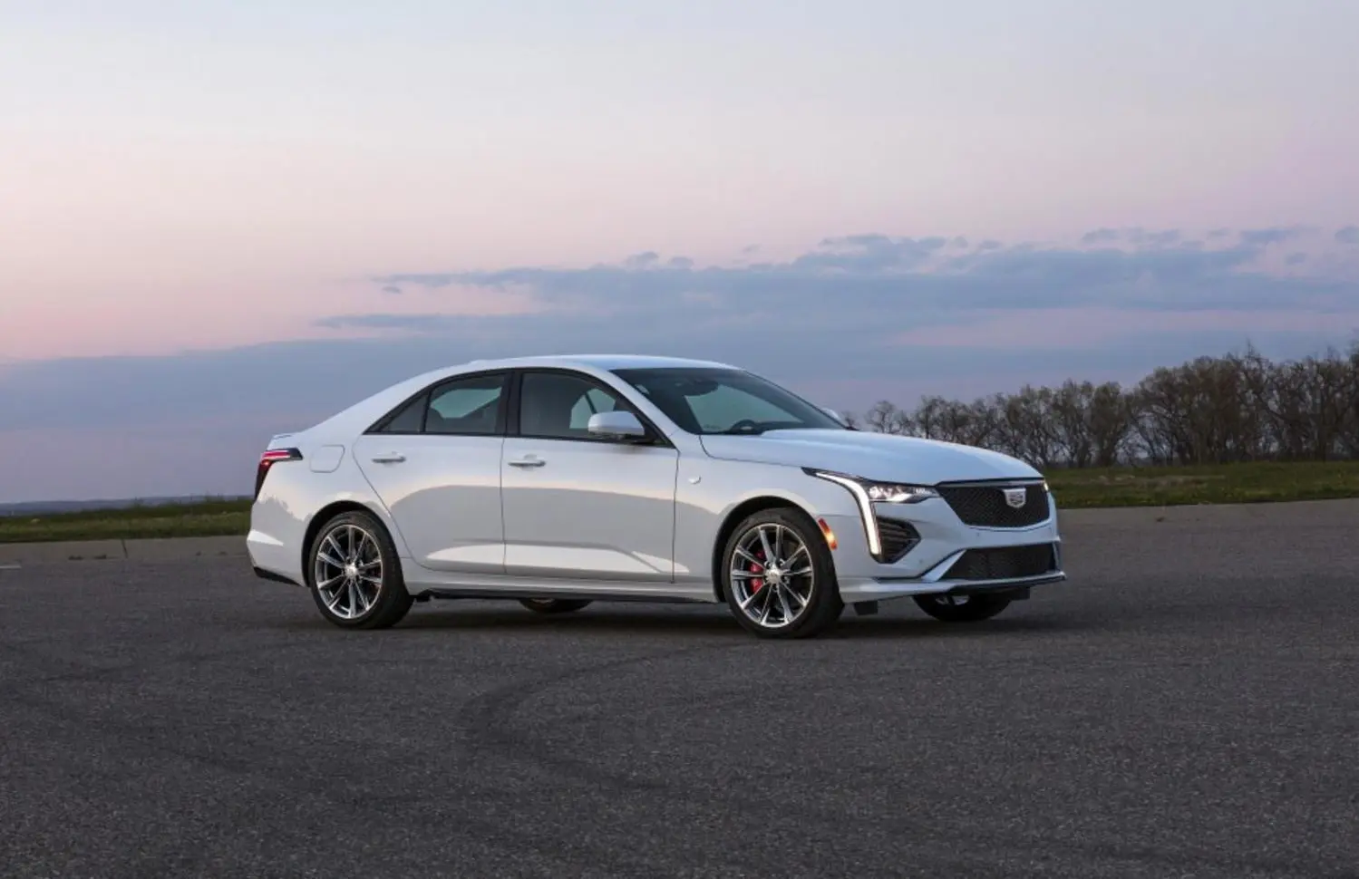 Cadillac CT4-1
