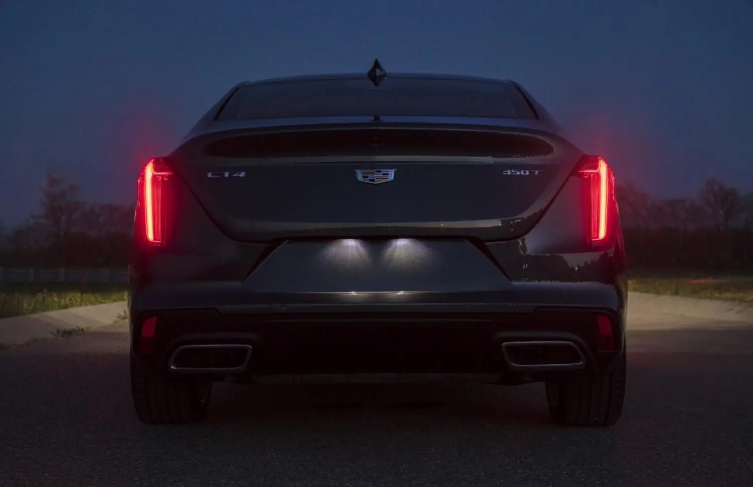 Cadillac CT4-0