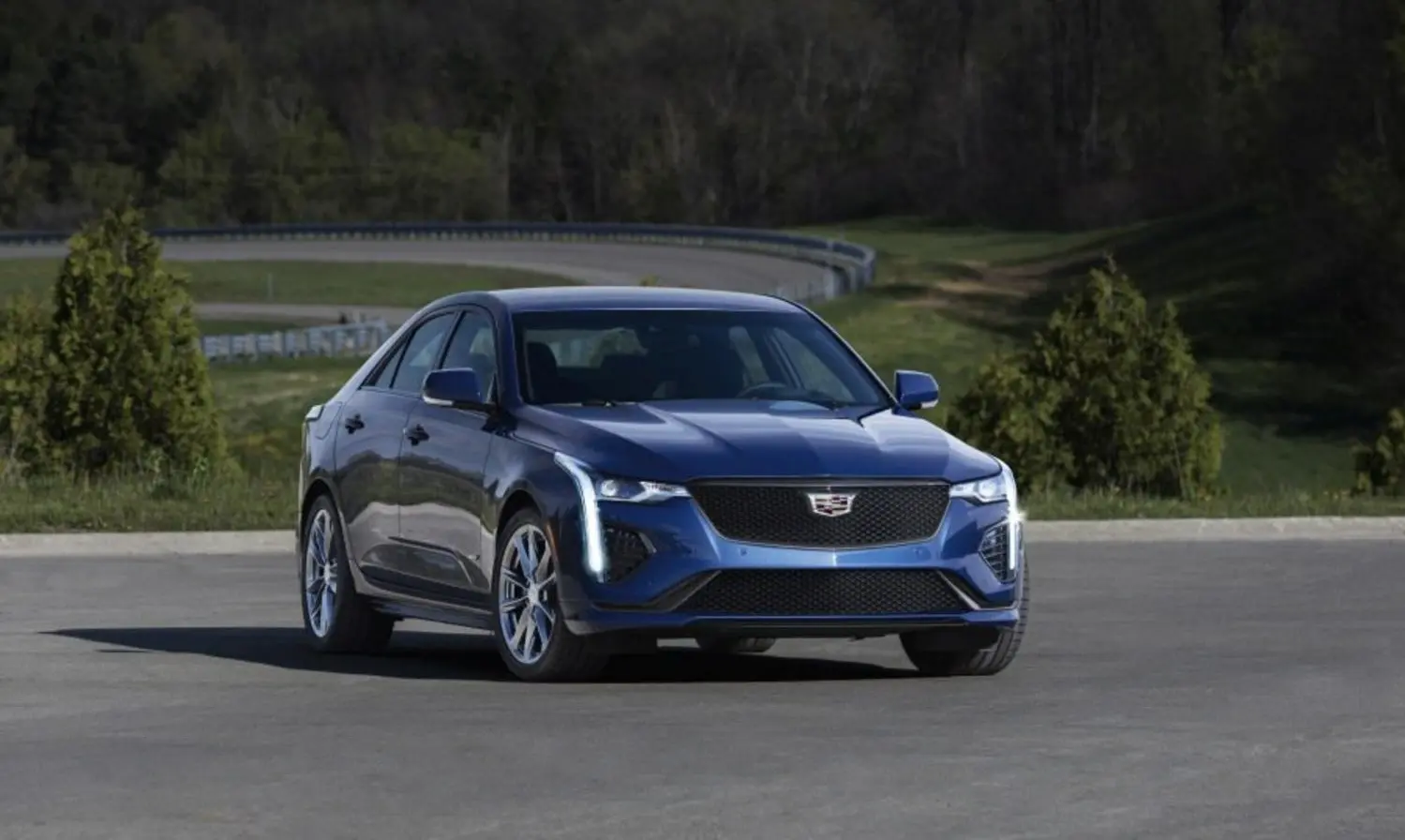 Cadillac CT4-5