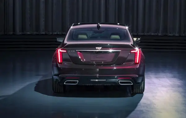 Cadillac CT5-5