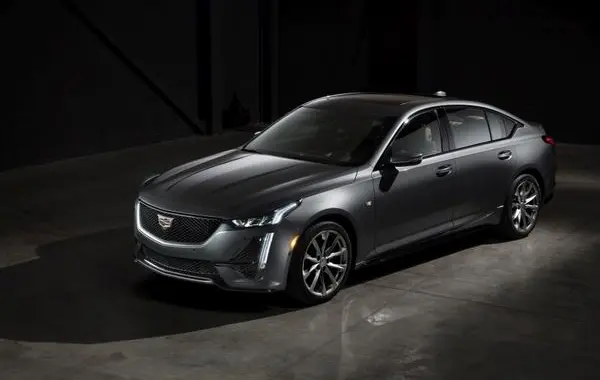 Cadillac CT5-13