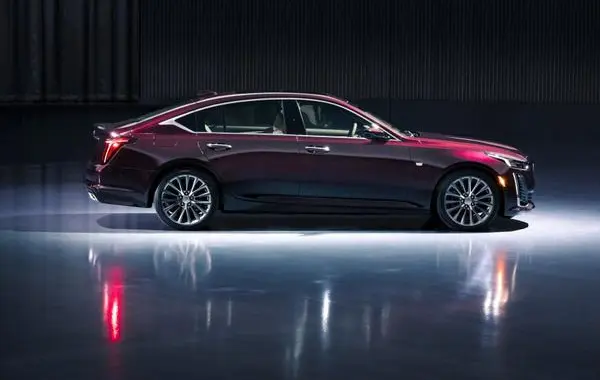 Cadillac CT5-1
