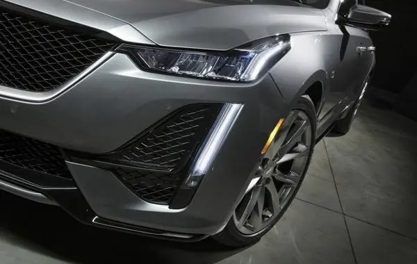 Cadillac CT5-14
