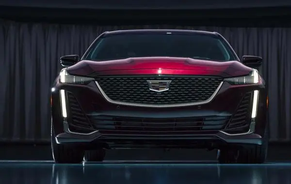 Cadillac CT5-3