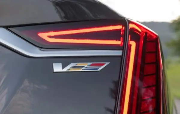 Cadillac CT6 I (facelift 2019)-7