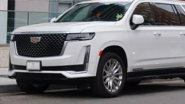 Cadillac Escalade V ESV