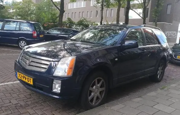 Cadillac SRX-2