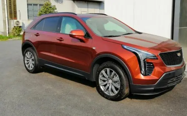 Cadillac XT4 I