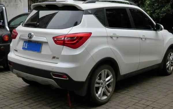 ChangAn CS35 (facelift 2017)-1