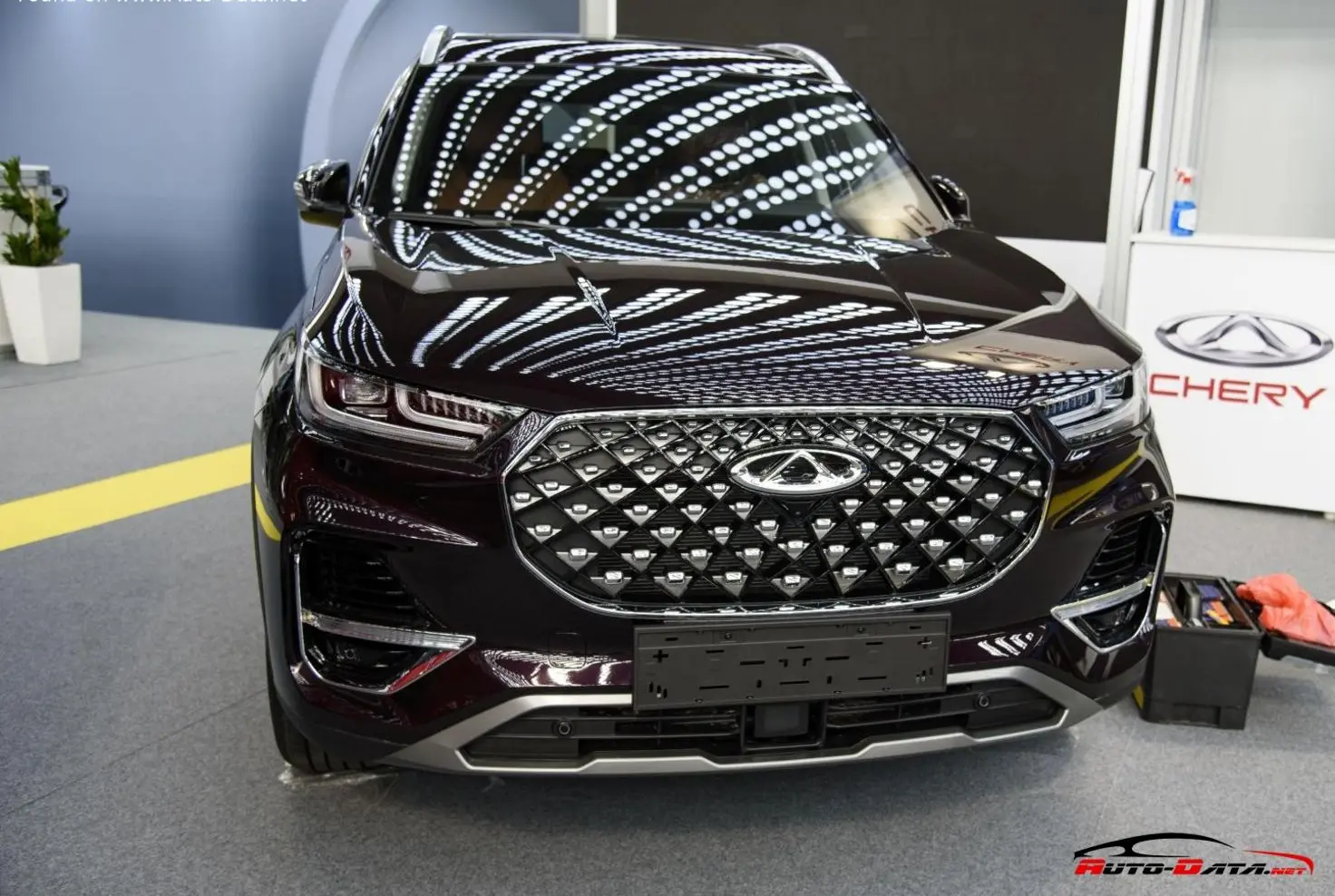 Chery Tiggo 8 I (facelift 2020)-6