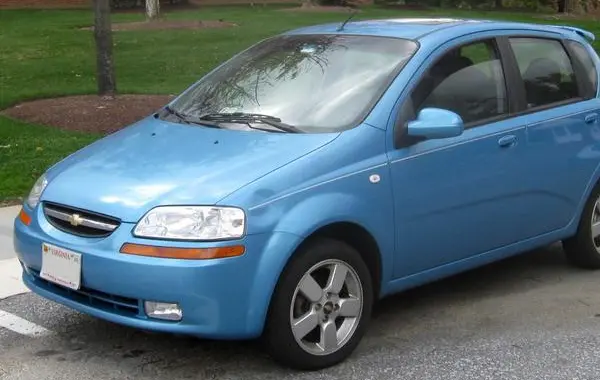 Chevrolet Aveo Hatchback-0