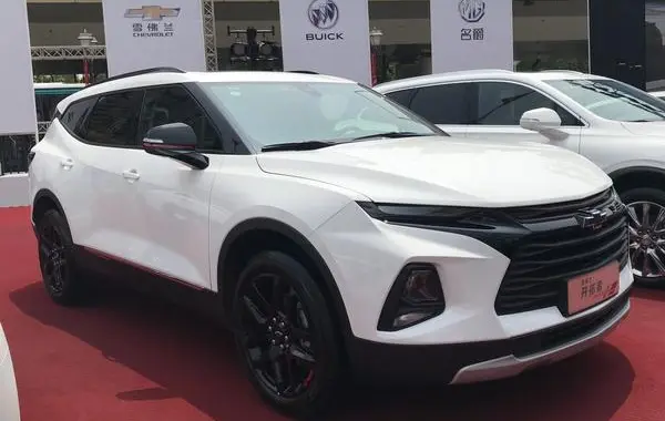 Chevrolet Blazer (2019)-3