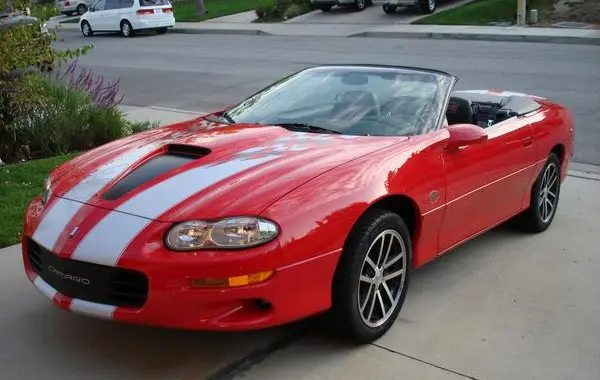 Chevrolet Camaro IV (facelift 1998) Convertible-4