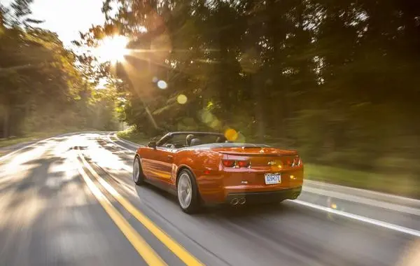 Chevrolet Camaro V Convertible-4